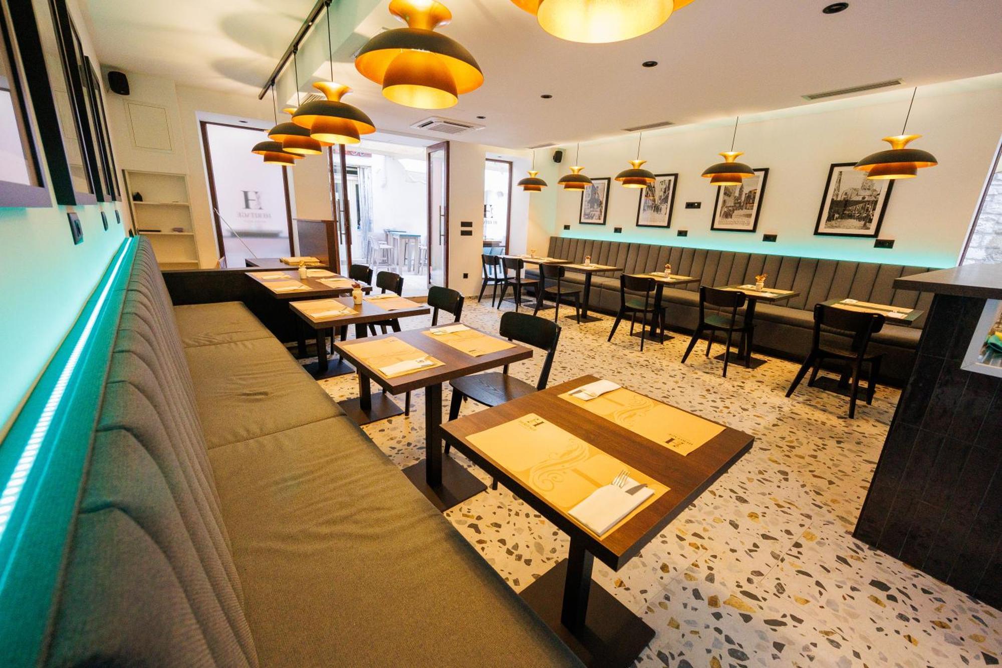 Lux Luna Apartments & Rooms Old Town ザダル エクステリア 写真